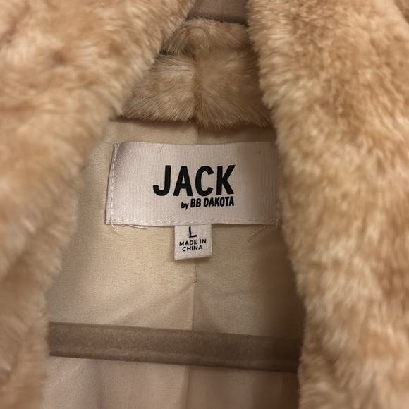 NWOT comfy jacket - Picture 2 of 4